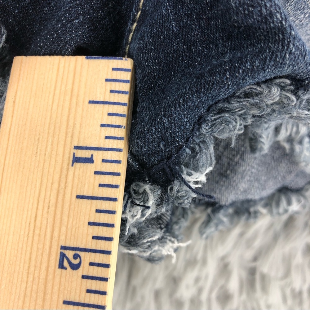 No Boundaries Shorts Womens Size 5 Denim Booty Frayed Hems - Picture 4 of 7